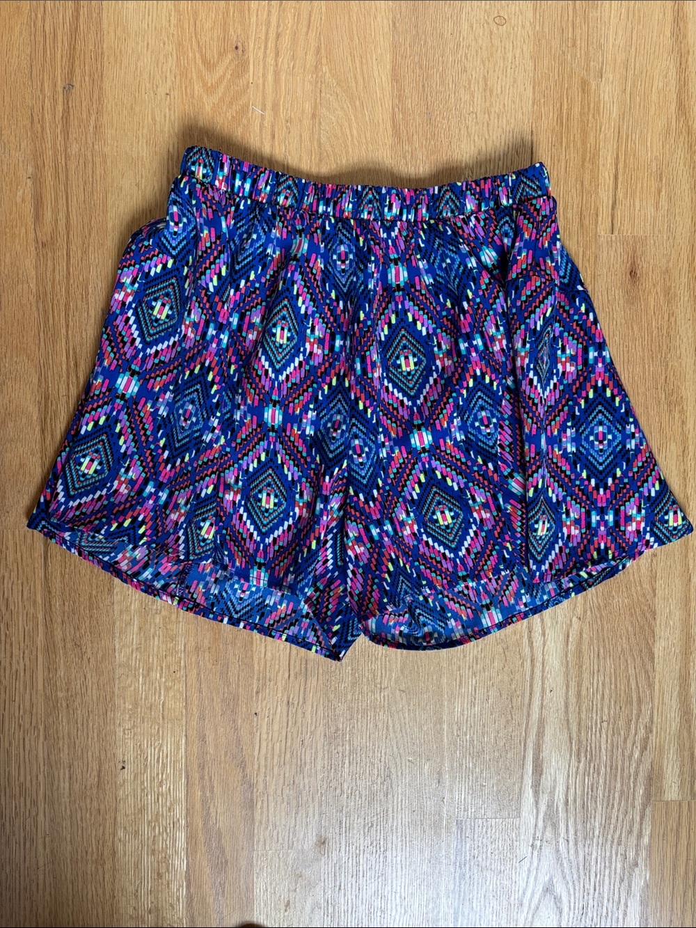 Aztec Print Elastic-Waist Shorts - Multicolor XS